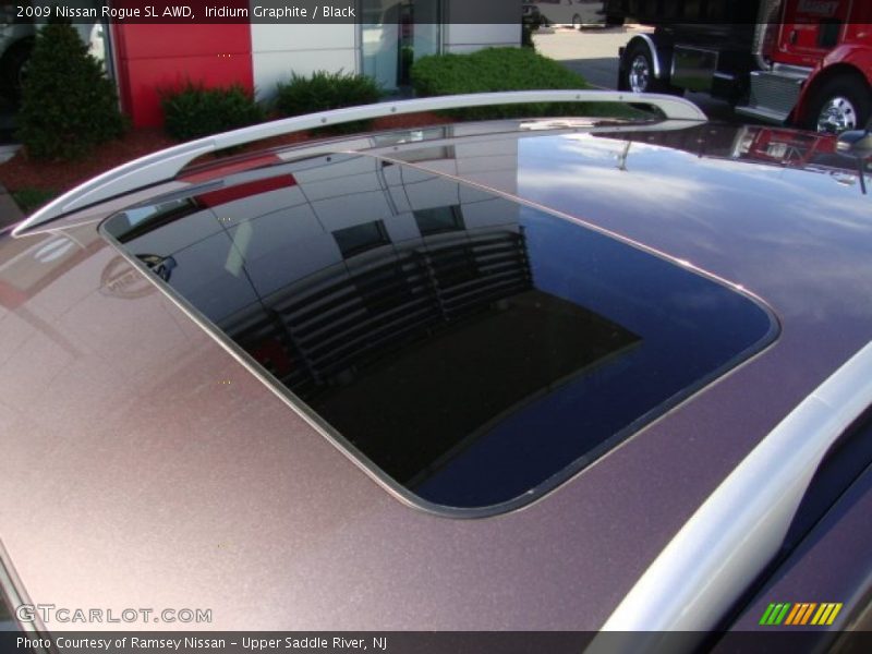 Sunroof of 2009 Rogue SL AWD