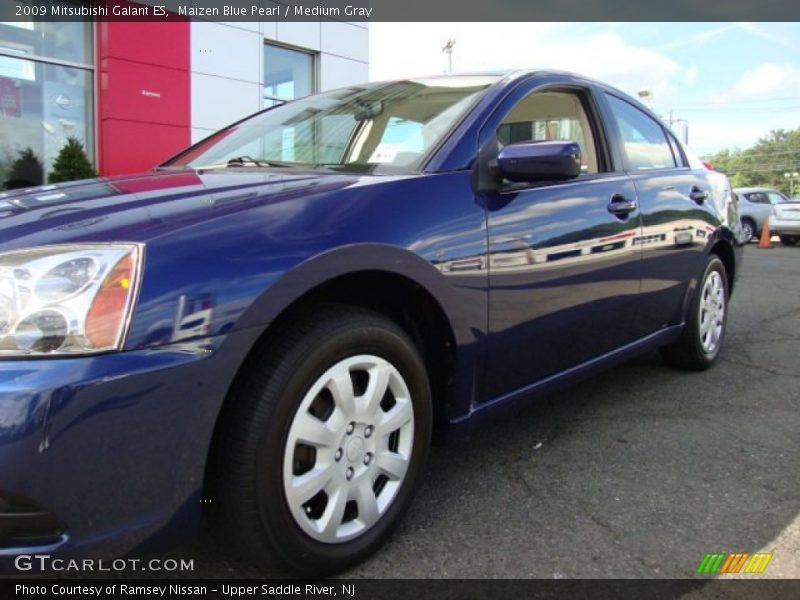 Maizen Blue Pearl / Medium Gray 2009 Mitsubishi Galant ES