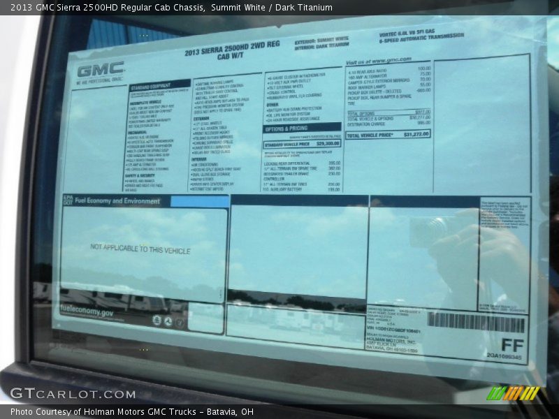 Summit White / Dark Titanium 2013 GMC Sierra 2500HD Regular Cab Chassis