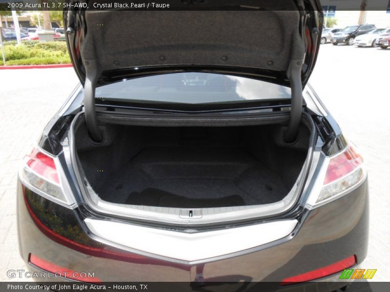  2009 TL 3.7 SH-AWD Trunk