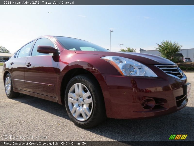 Tuscan Sun / Charcoal 2011 Nissan Altima 2.5 S