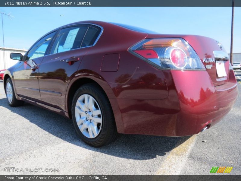 Tuscan Sun / Charcoal 2011 Nissan Altima 2.5 S