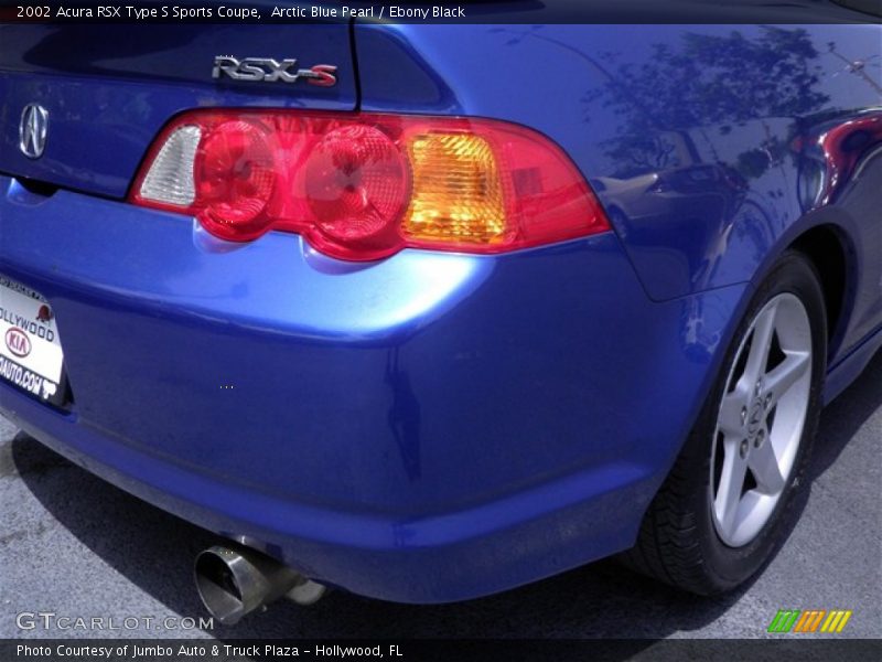 Arctic Blue Pearl / Ebony Black 2002 Acura RSX Type S Sports Coupe
