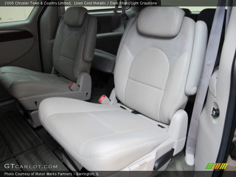 Rear Seat of 2006 Town & Country Limited