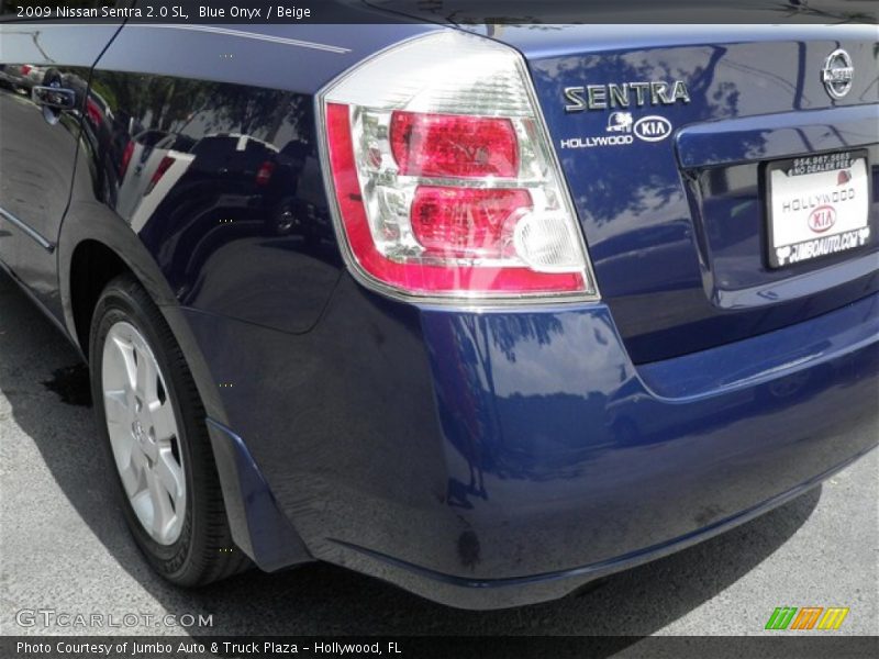 Blue Onyx / Beige 2009 Nissan Sentra 2.0 SL