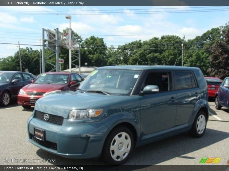 Hypnotic Teal Mica / Dark Gray 2010 Scion xB