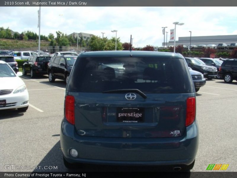 Hypnotic Teal Mica / Dark Gray 2010 Scion xB