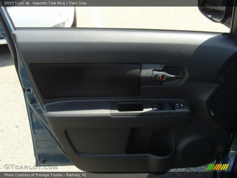 Hypnotic Teal Mica / Dark Gray 2010 Scion xB