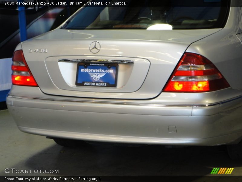 Brilliant Silver Metallic / Charcoal 2000 Mercedes-Benz S 430 Sedan