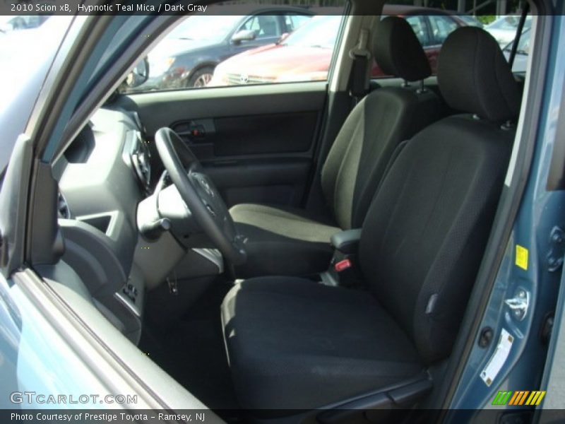 Front Seat of 2010 xB 
