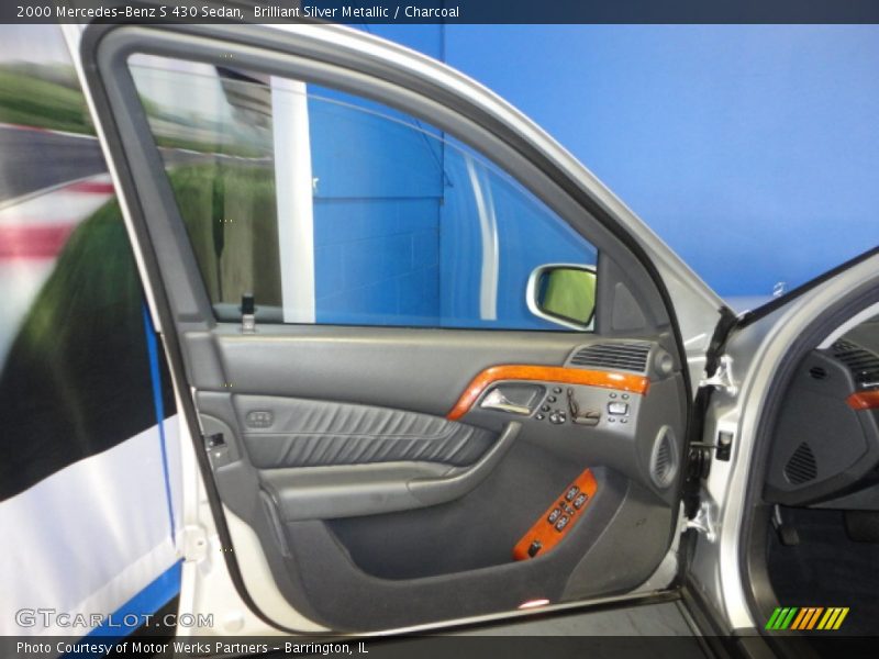 Door Panel of 2000 S 430 Sedan