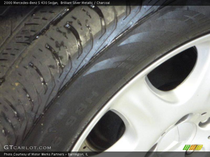 Brilliant Silver Metallic / Charcoal 2000 Mercedes-Benz S 430 Sedan