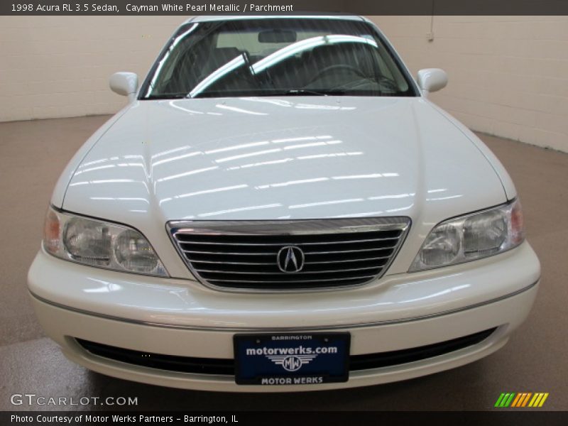 Cayman White Pearl Metallic / Parchment 1998 Acura RL 3.5 Sedan