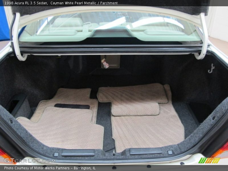 Cayman White Pearl Metallic / Parchment 1998 Acura RL 3.5 Sedan
