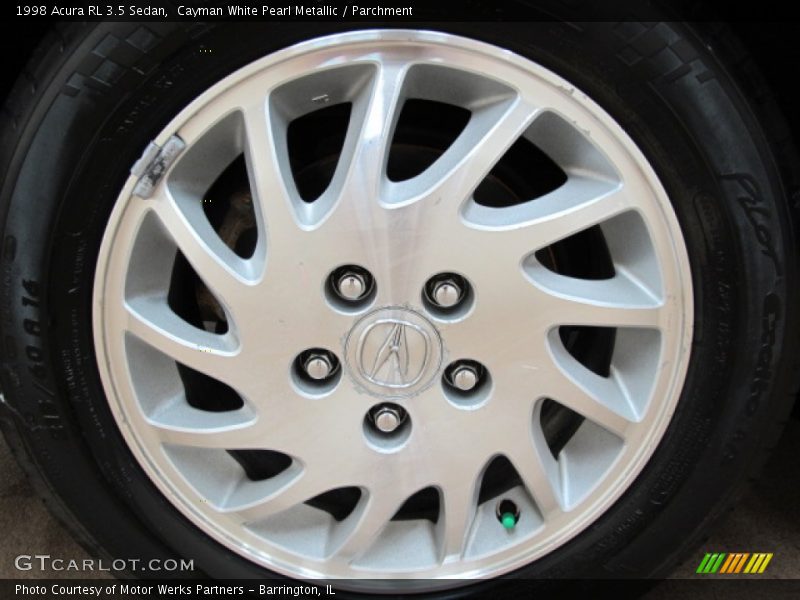 Cayman White Pearl Metallic / Parchment 1998 Acura RL 3.5 Sedan