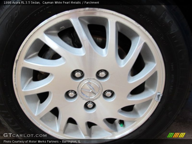 Cayman White Pearl Metallic / Parchment 1998 Acura RL 3.5 Sedan
