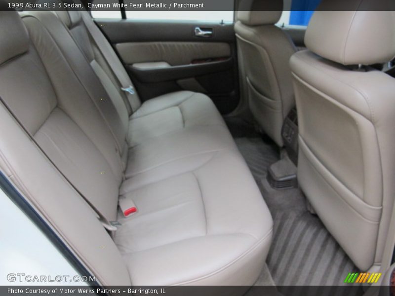 Cayman White Pearl Metallic / Parchment 1998 Acura RL 3.5 Sedan