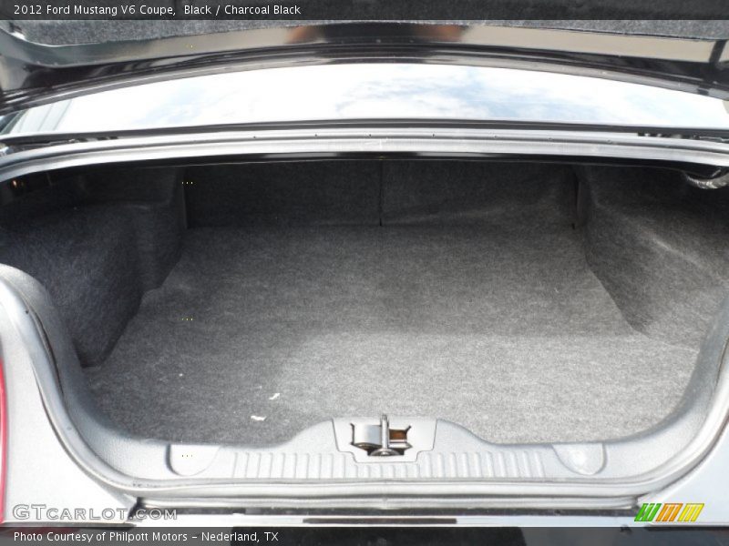  2012 Mustang V6 Coupe Trunk