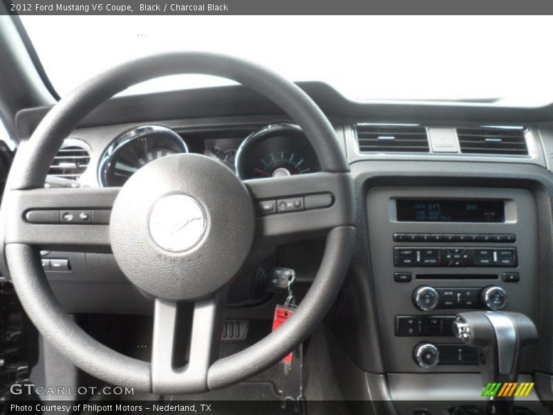  2012 Mustang V6 Coupe Steering Wheel