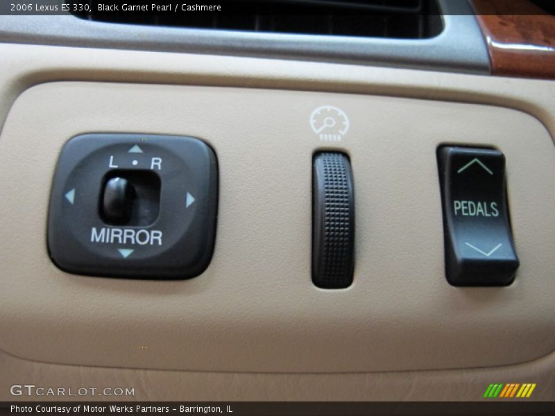 Controls of 2006 ES 330