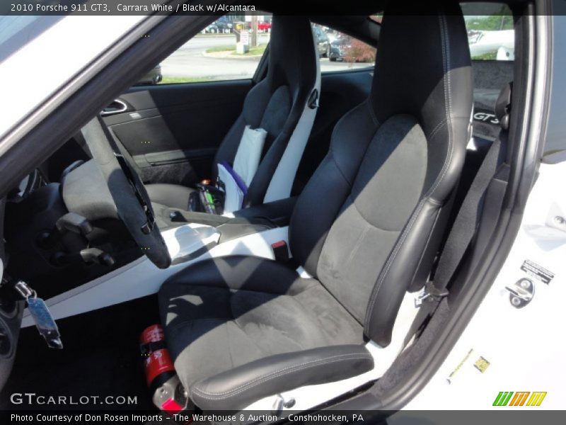 Front Seat of 2010 911 GT3