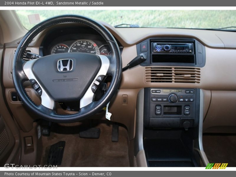 Dashboard of 2004 Pilot EX-L 4WD