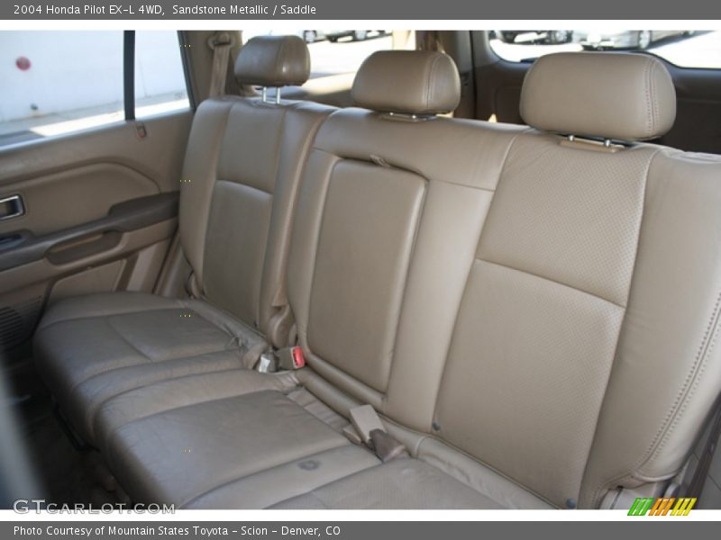 Rear Seat of 2004 Pilot EX-L 4WD