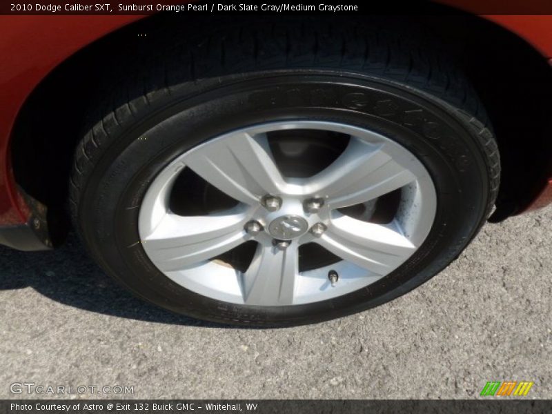 Sunburst Orange Pearl / Dark Slate Gray/Medium Graystone 2010 Dodge Caliber SXT