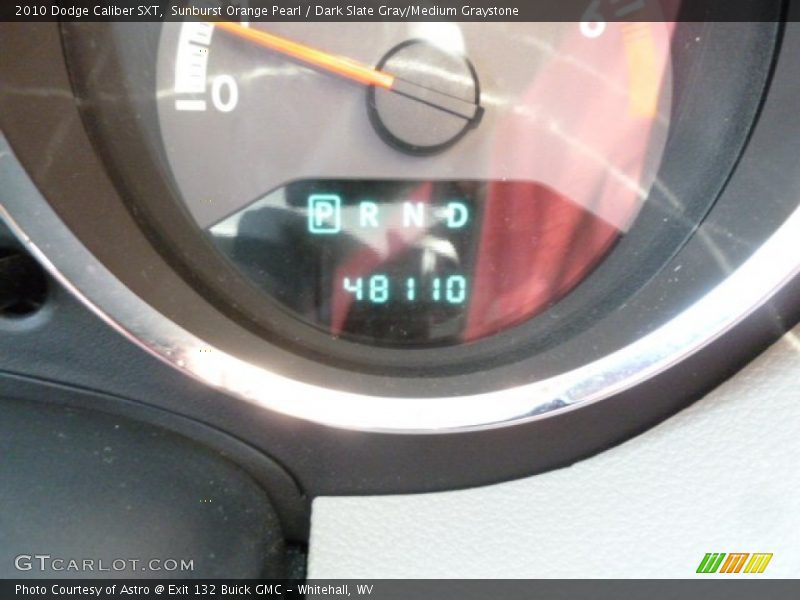 Sunburst Orange Pearl / Dark Slate Gray/Medium Graystone 2010 Dodge Caliber SXT