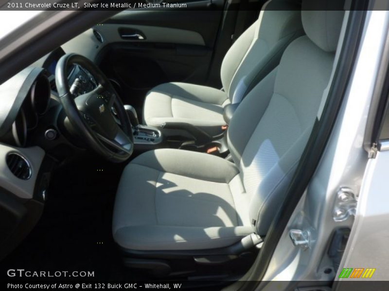 Silver Ice Metallic / Medium Titanium 2011 Chevrolet Cruze LT