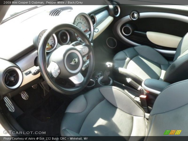 Pepper White / Black/Grey 2009 Mini Cooper S Clubman