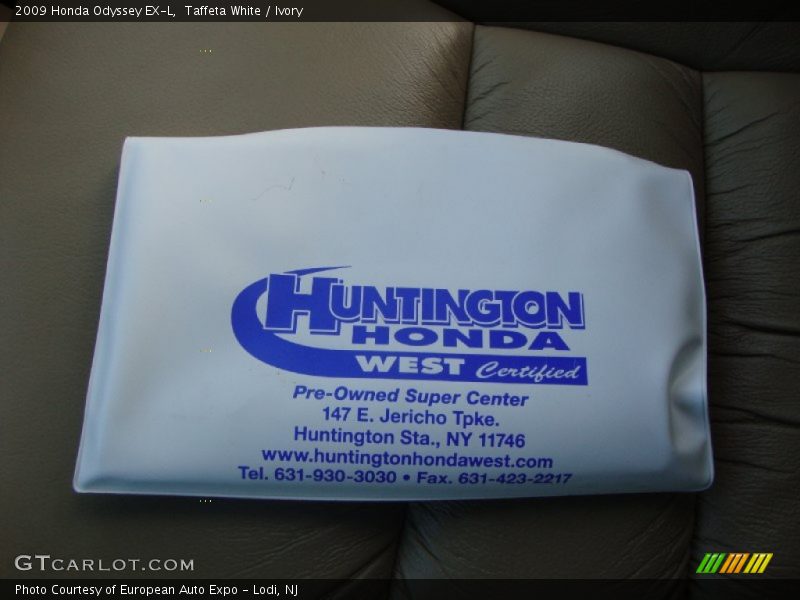 Taffeta White / Ivory 2009 Honda Odyssey EX-L