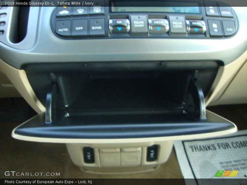 Taffeta White / Ivory 2009 Honda Odyssey EX-L