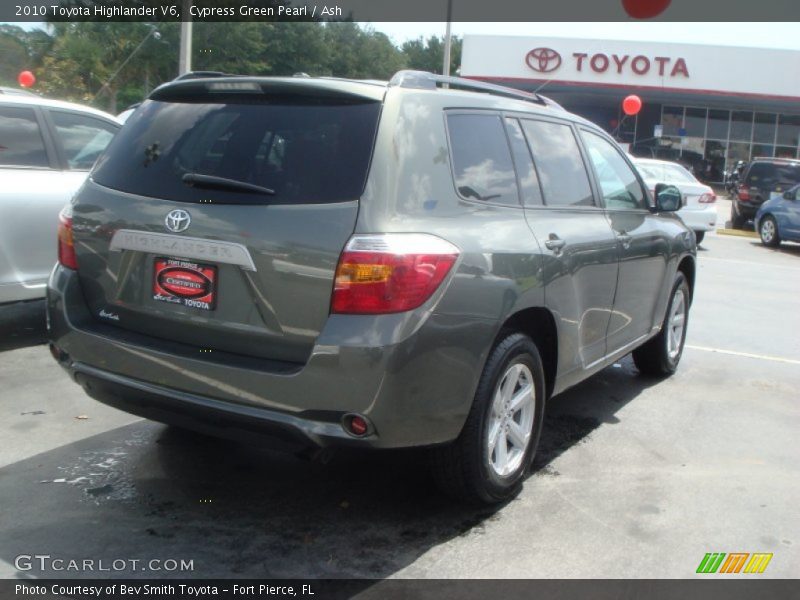 Cypress Green Pearl / Ash 2010 Toyota Highlander V6