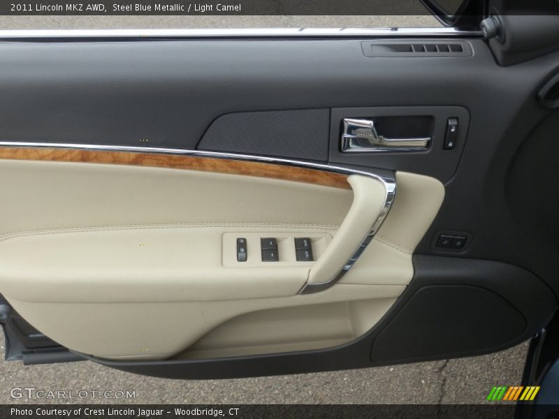 Door Panel of 2011 MKZ AWD