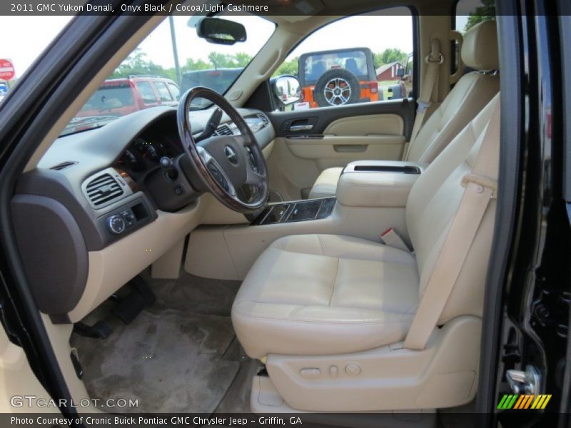 Onyx Black / Cocoa/Light Cashmere 2011 GMC Yukon Denali