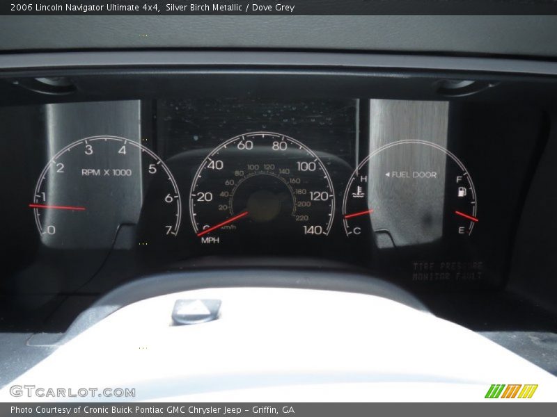  2006 Navigator Ultimate 4x4 Ultimate 4x4 Gauges