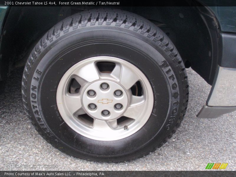 Forest Green Metallic / Tan/Neutral 2001 Chevrolet Tahoe LS 4x4