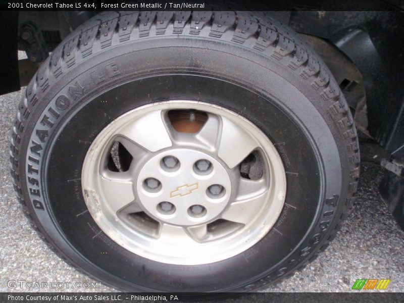 Forest Green Metallic / Tan/Neutral 2001 Chevrolet Tahoe LS 4x4