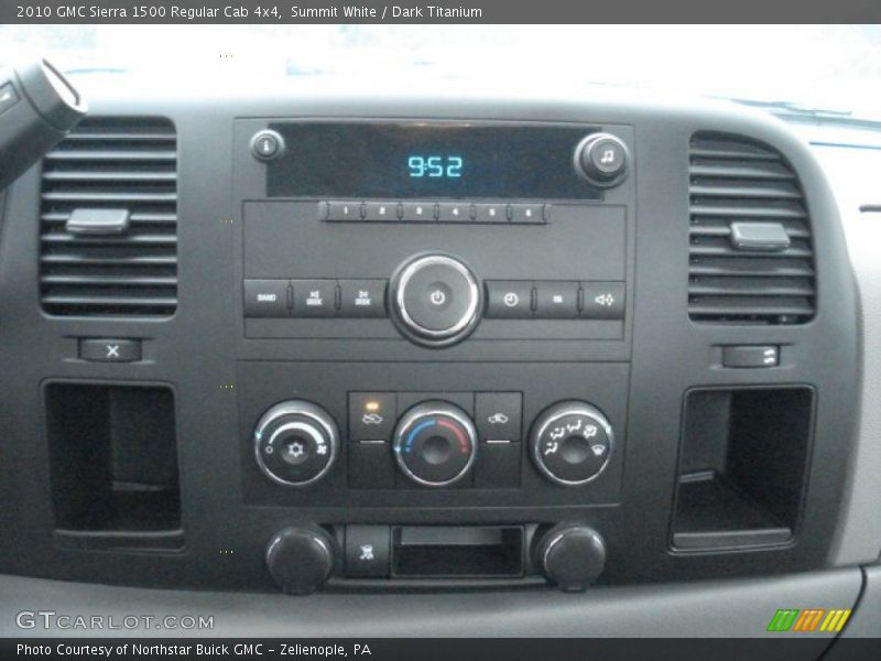 Summit White / Dark Titanium 2010 GMC Sierra 1500 Regular Cab 4x4