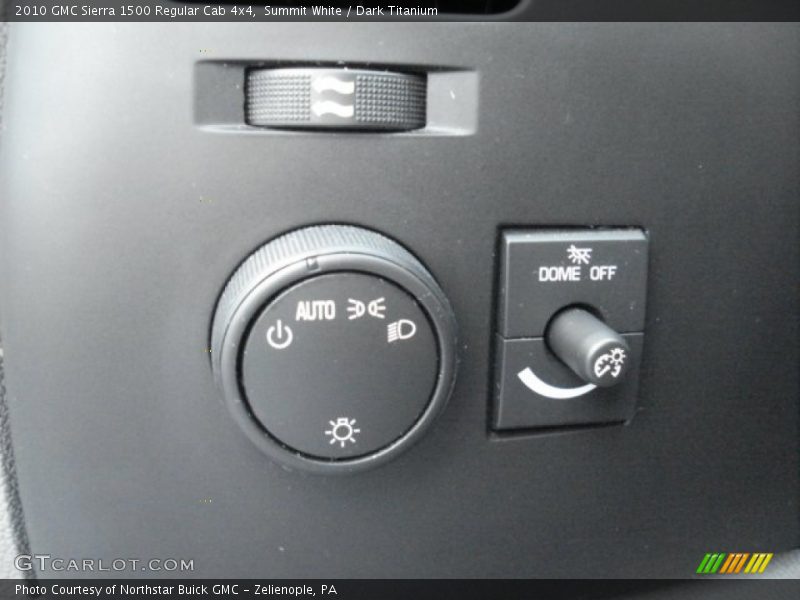 Summit White / Dark Titanium 2010 GMC Sierra 1500 Regular Cab 4x4