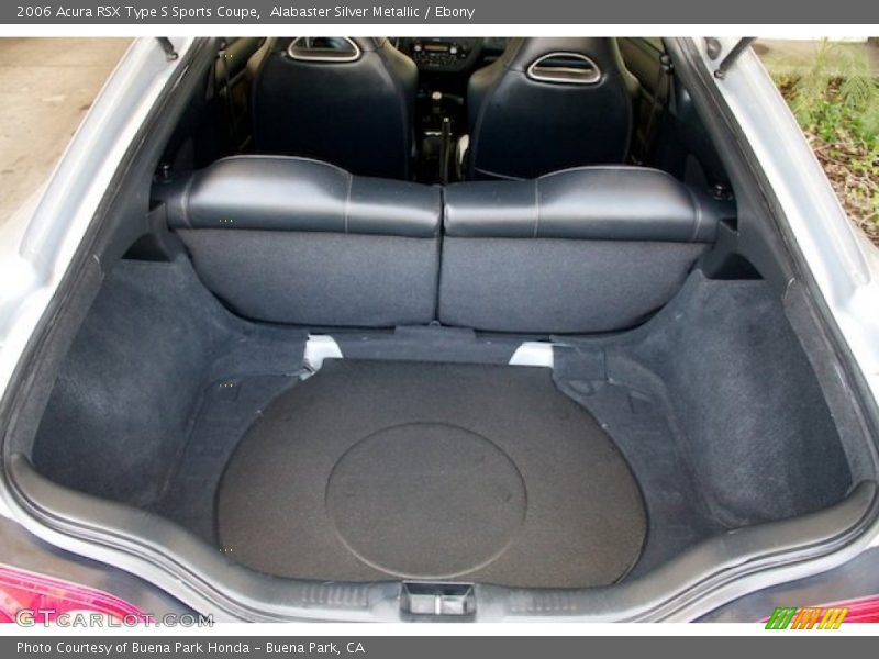  2006 RSX Type S Sports Coupe Trunk