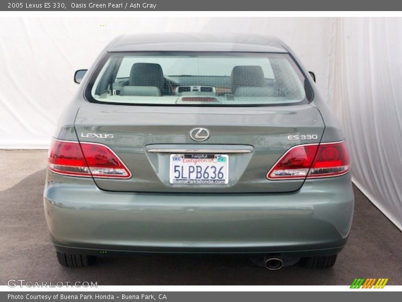 Oasis Green Pearl / Ash Gray 2005 Lexus ES 330