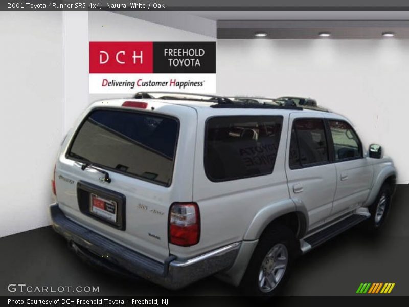 Natural White / Oak 2001 Toyota 4Runner SR5 4x4