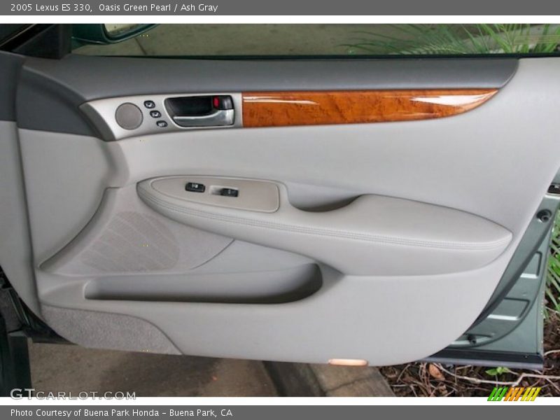 Oasis Green Pearl / Ash Gray 2005 Lexus ES 330