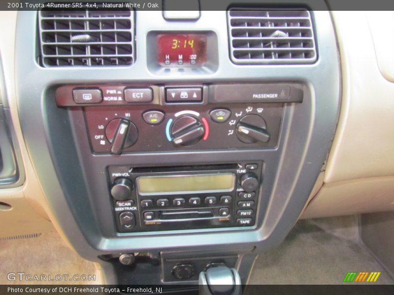 Natural White / Oak 2001 Toyota 4Runner SR5 4x4