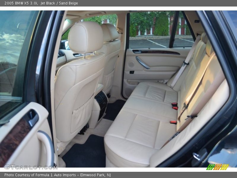 Jet Black / Sand Beige 2005 BMW X5 3.0i