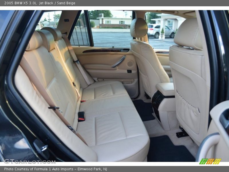 Jet Black / Sand Beige 2005 BMW X5 3.0i