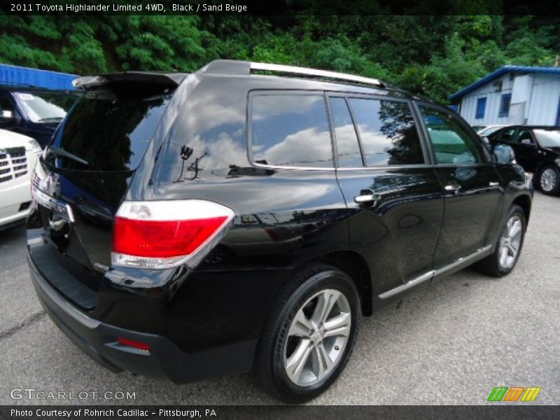 Black / Sand Beige 2011 Toyota Highlander Limited 4WD