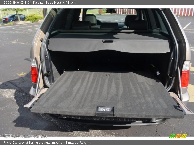  2006 X5 3.0i Trunk